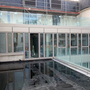 Groupe VIT - Vitrage innovant - Réalisation - Vitrage sur mesure- Vitrage technique - Paris - Vitrage performant - Vitrage extérieur - Groupe BBG -