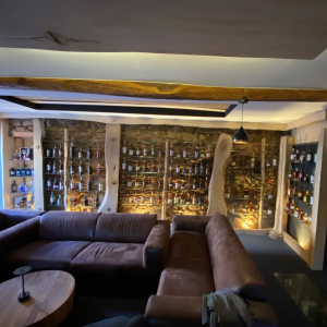 Composition de verre et de bois pour l ’ Artisan du Bois